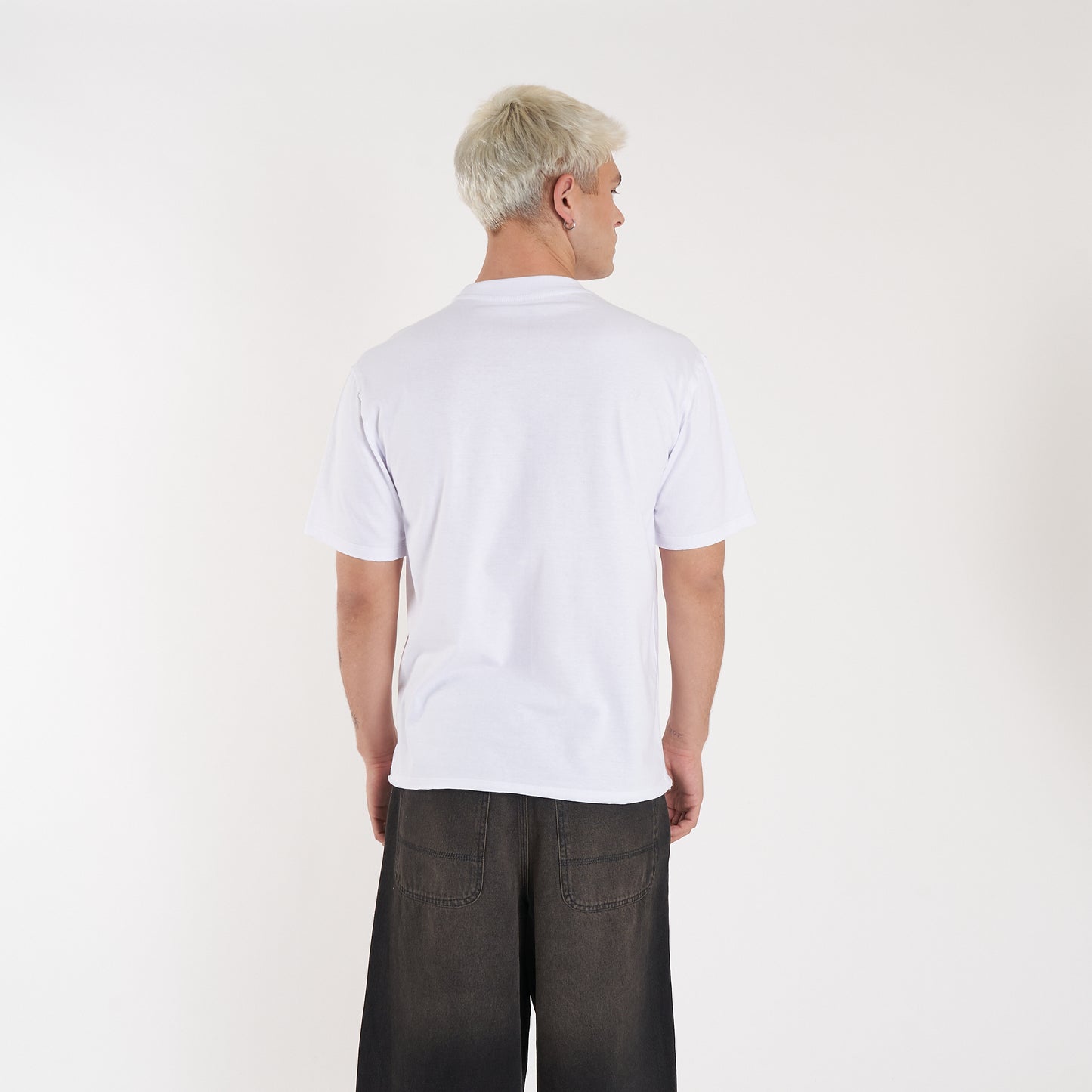 Remera Hall White