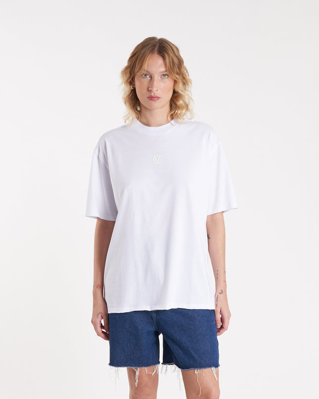 Remera Hall White