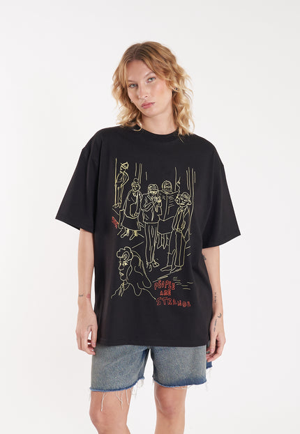 Remera Strangers Black