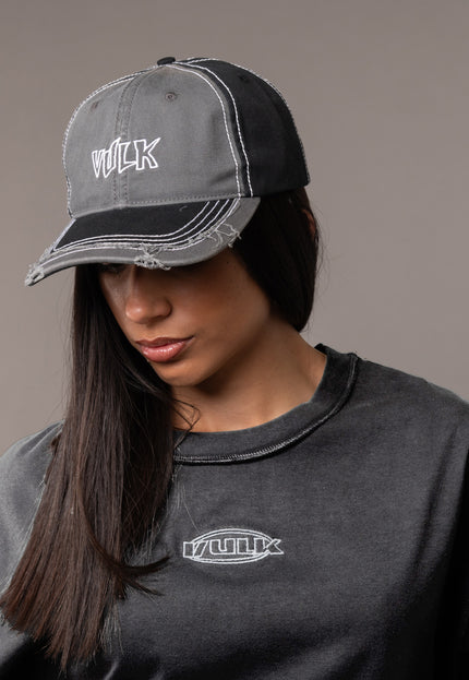 Remera Gotie Off Black