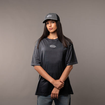 Remera Gotie Off Black