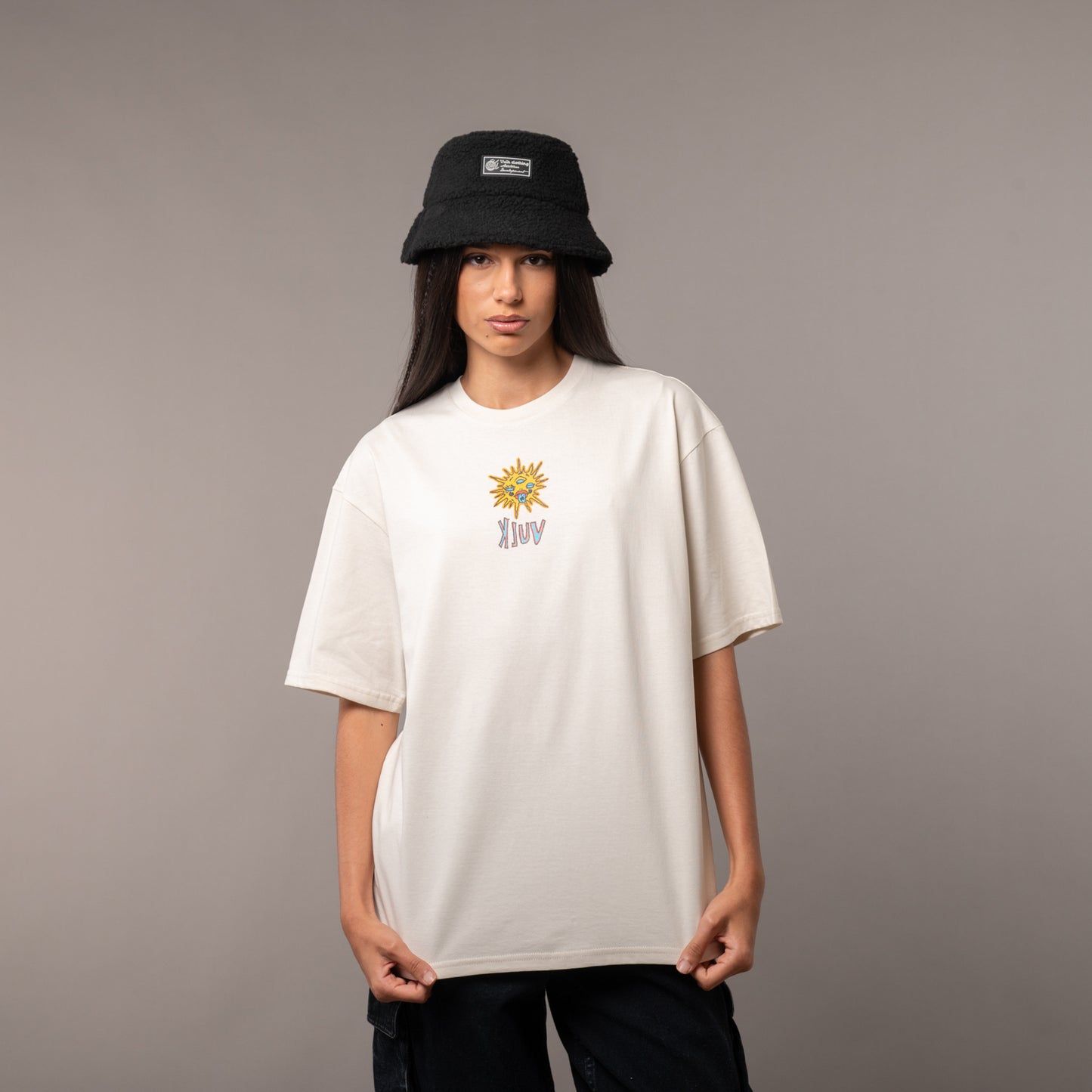 Remera Neon Pill Cream