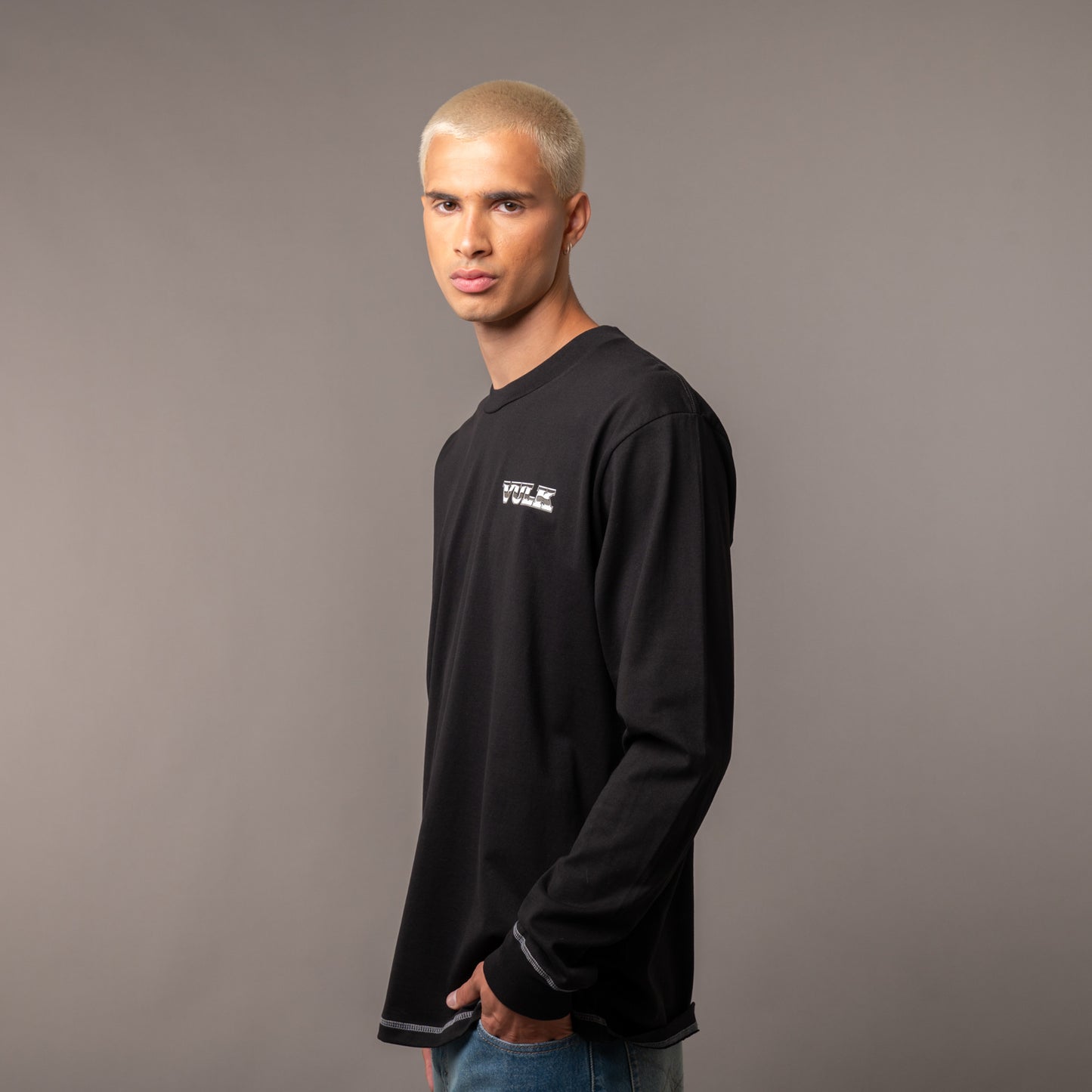 Remera Dramatic Black