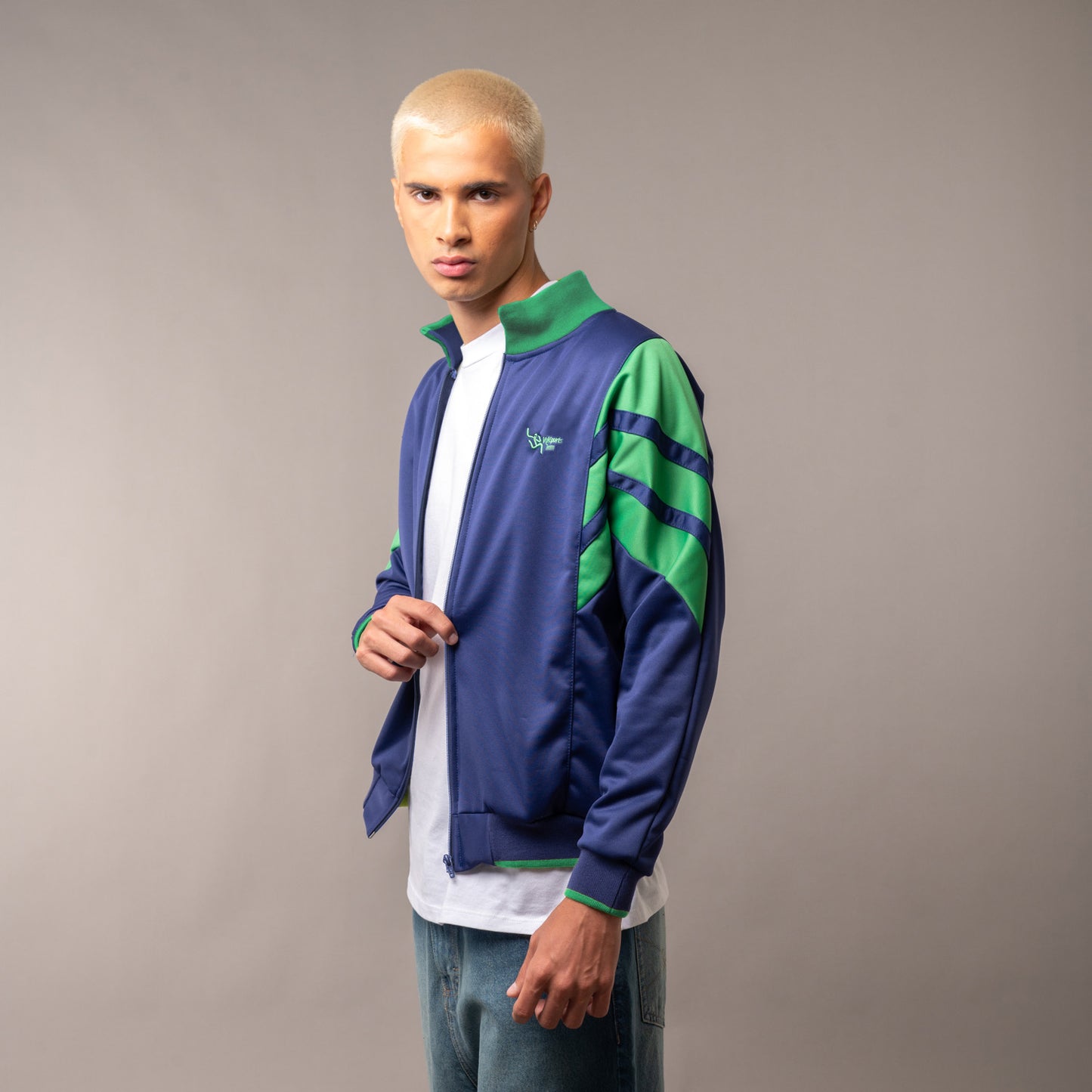 Campera Canguro Members Blue