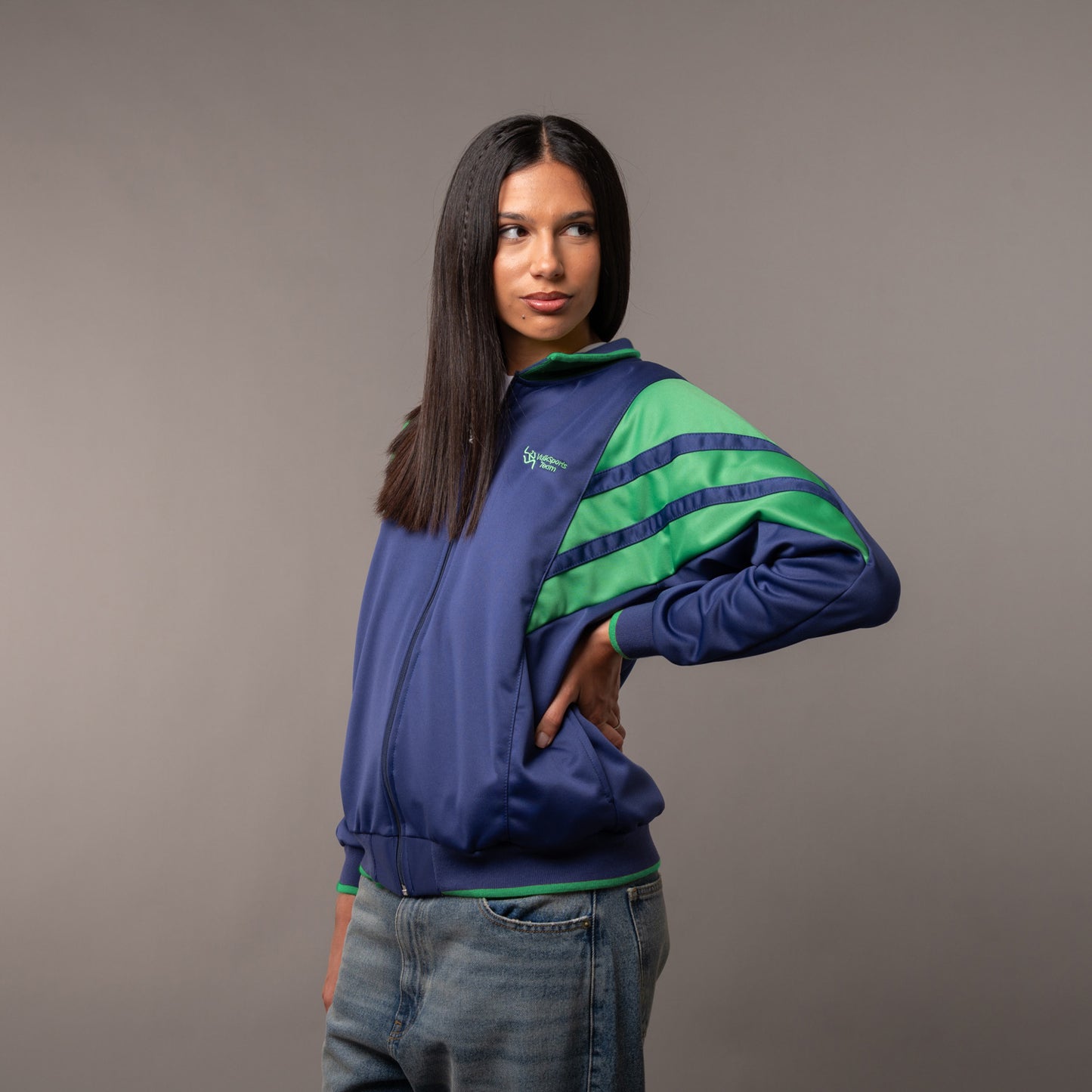 Campera Canguro Members Blue