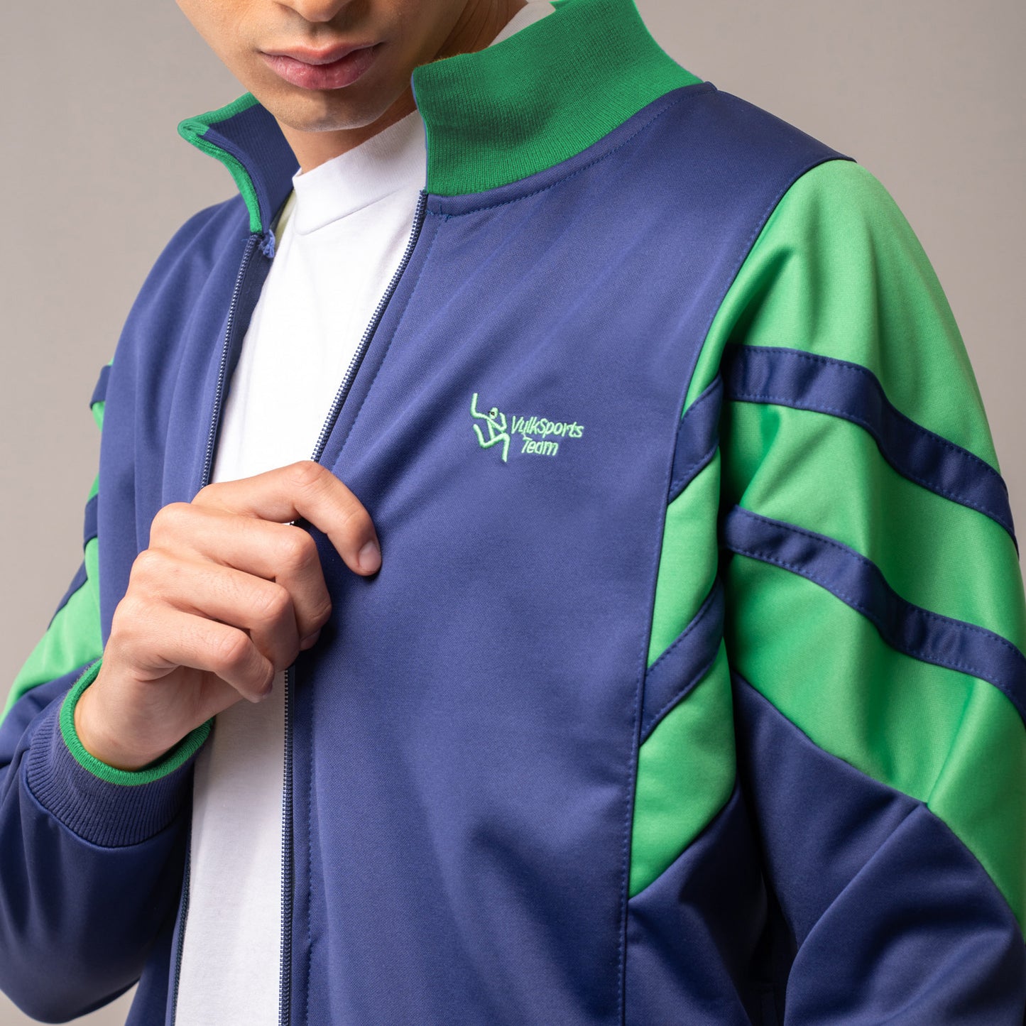 Campera Canguro Members Blue
