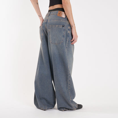 Jean Erza Wide Long Blue Sand