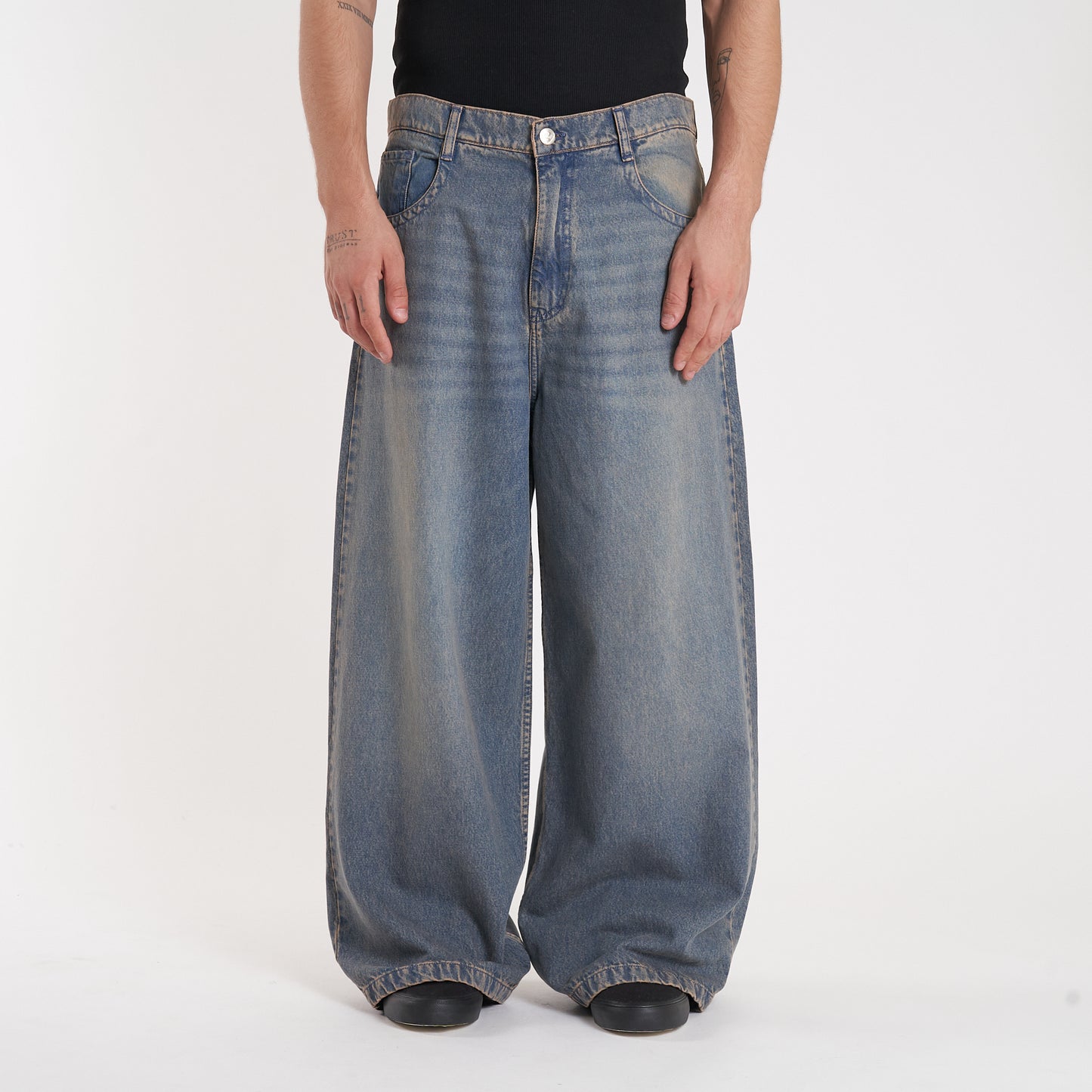 Jean Erza Wide Long Blue Sand