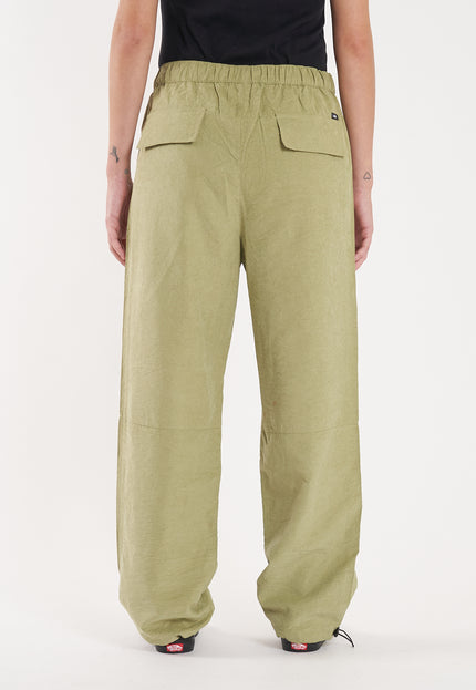 Pant Shape Green
