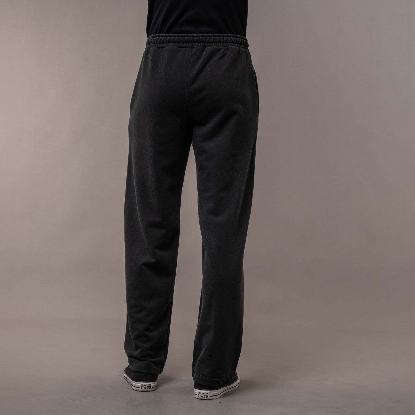 Jogging Gotie Off Black