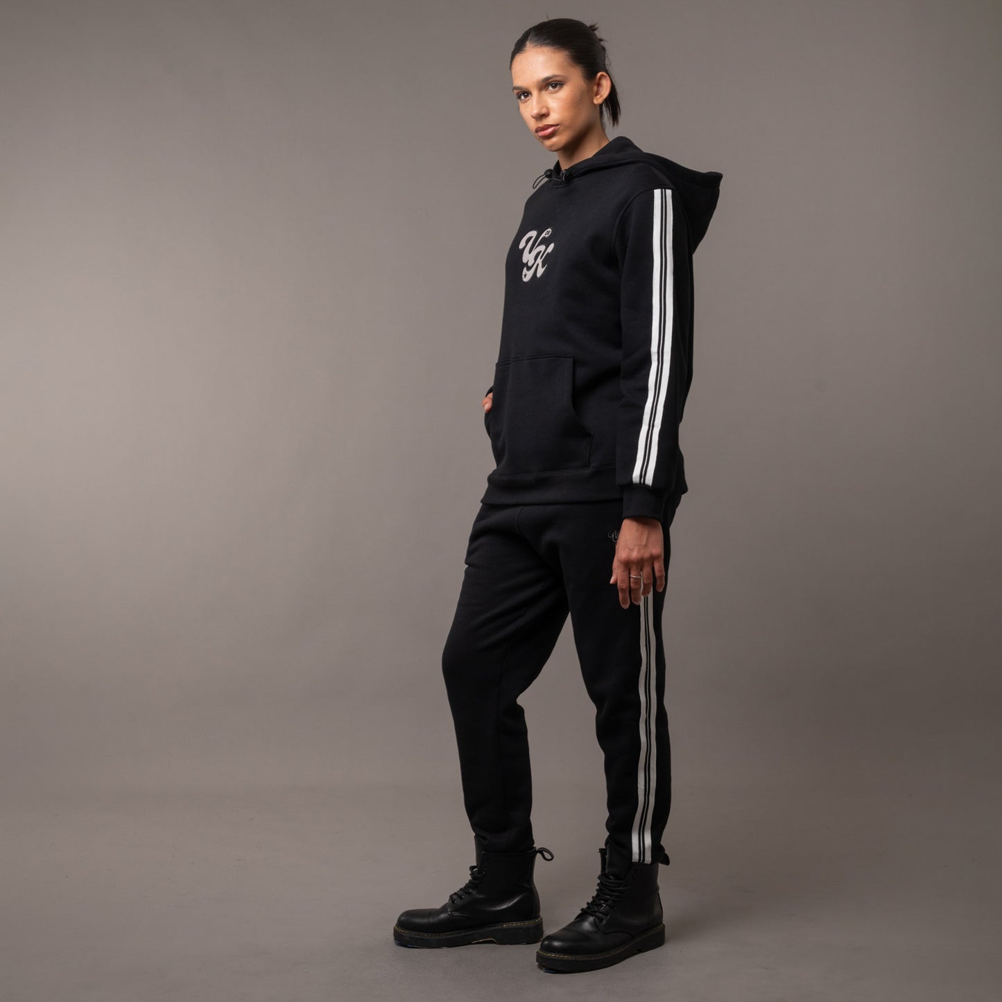 Jogging Dystopia Black