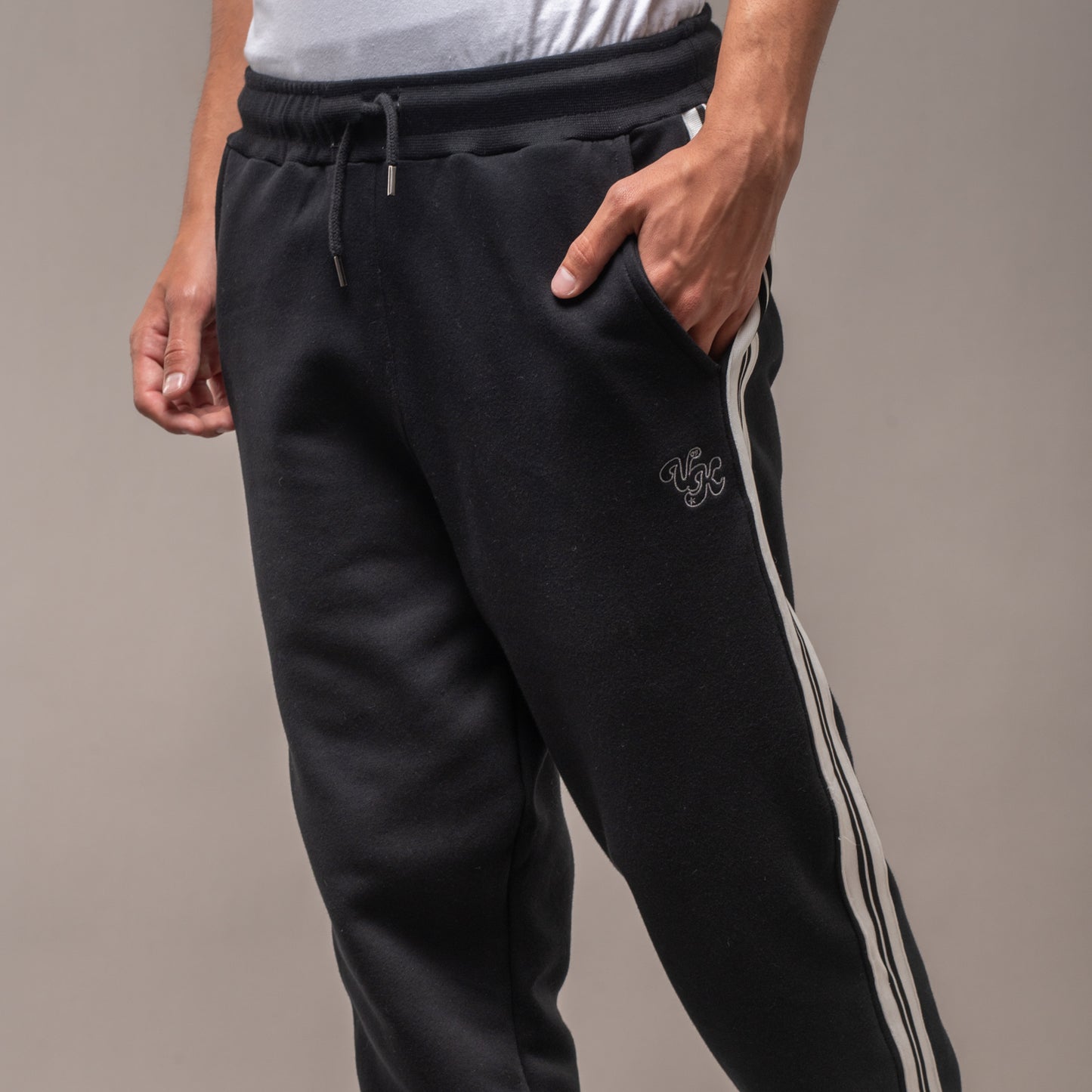 Jogging Dystopia Black