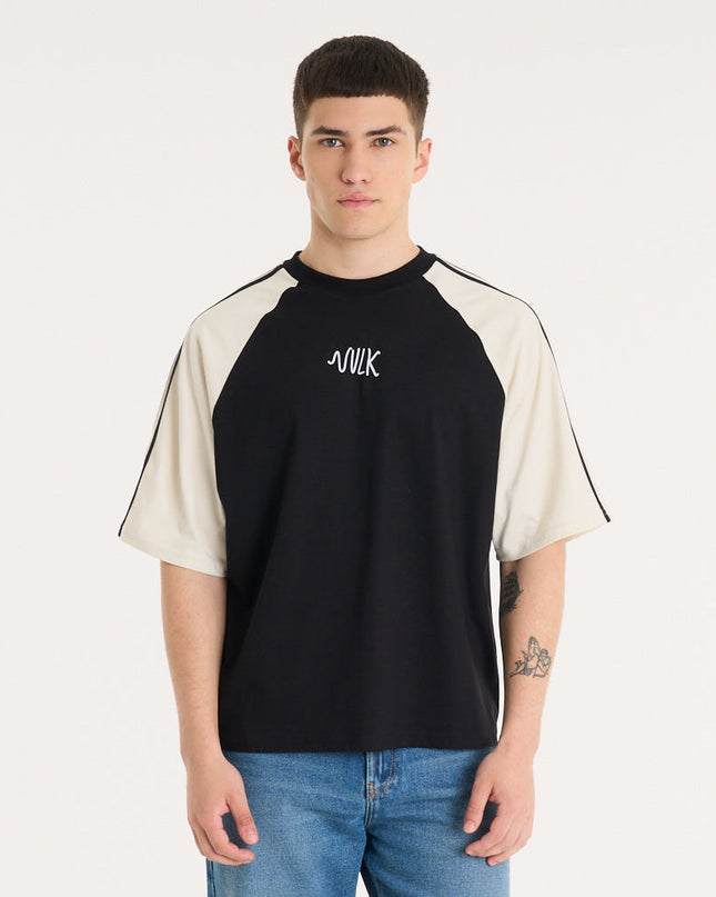 Remera Rebel Cat Black