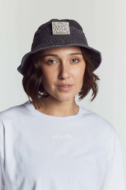 Time Bucket Hat*