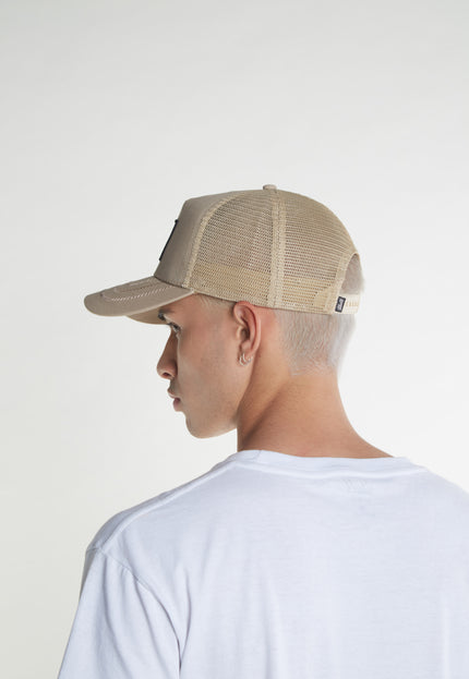 Laundry Trucker* Sand