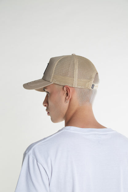 Laundry Trucker* Sand